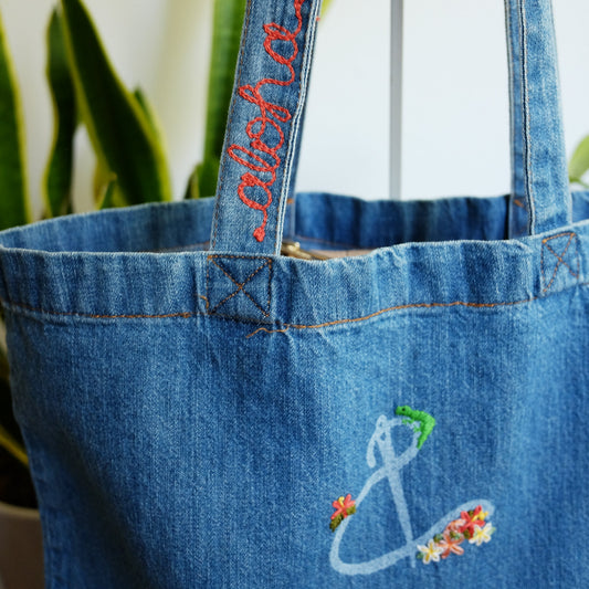 Gecko Aloha Hand Embroidered Tote Bag